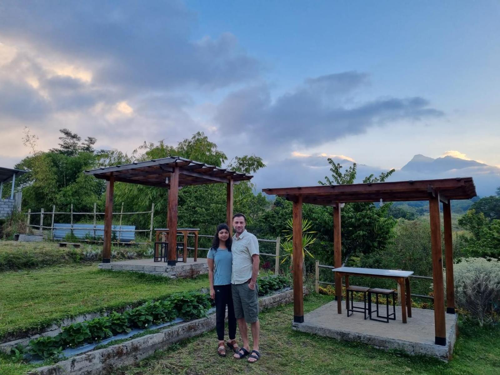 Family rinjani bungalow Sajang Bagian luar foto